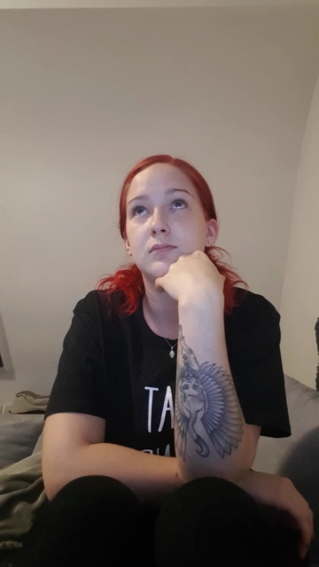 Red_Head_Girl  25-07-2021